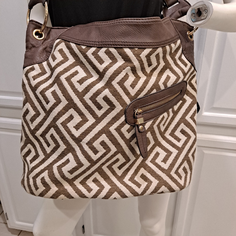 Chic Brown and Cream Patterned Shoulder Bag With Leather Trim